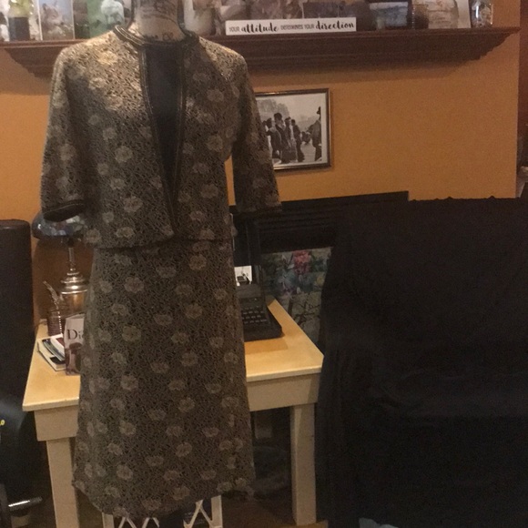 1940s Vintage 3pc suit.Can wash on delicate @home! - Picture 1 of 12